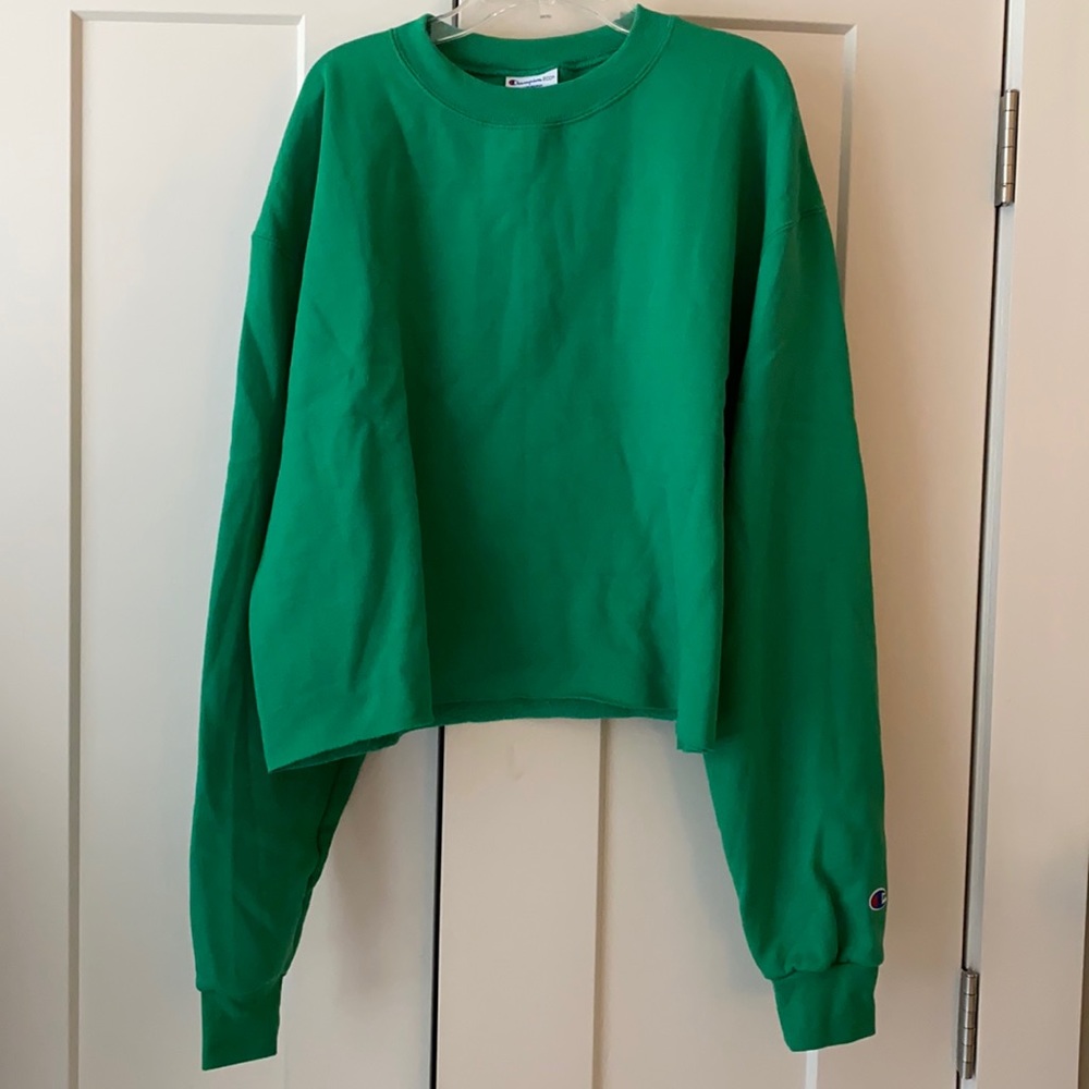 Cropped Champion Sweatshirt